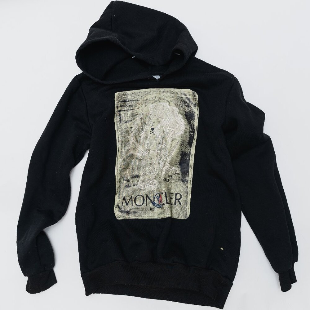 Moncler Black Graphic Hoodie with Playing Card Motif Men's Size XL